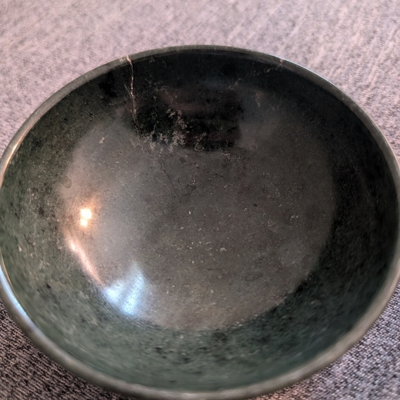 Pair of Two Small Serpentine Stone Reiki/Ritual Bowls, Blue/Green - Picture 3 of 4
